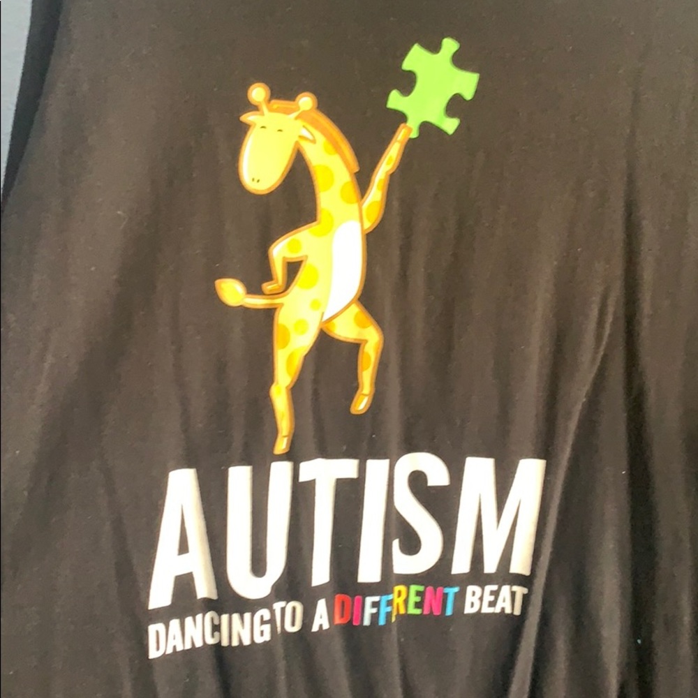 Autism awareness T-shirt 2xl